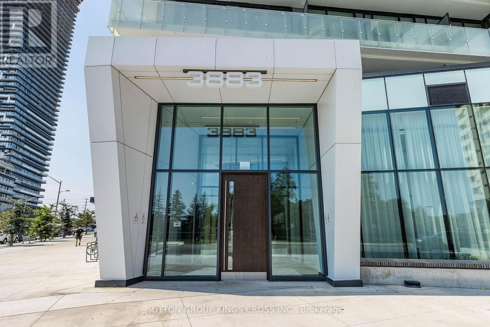 Photo of 2504 - 3883 QUARTZ ROAD