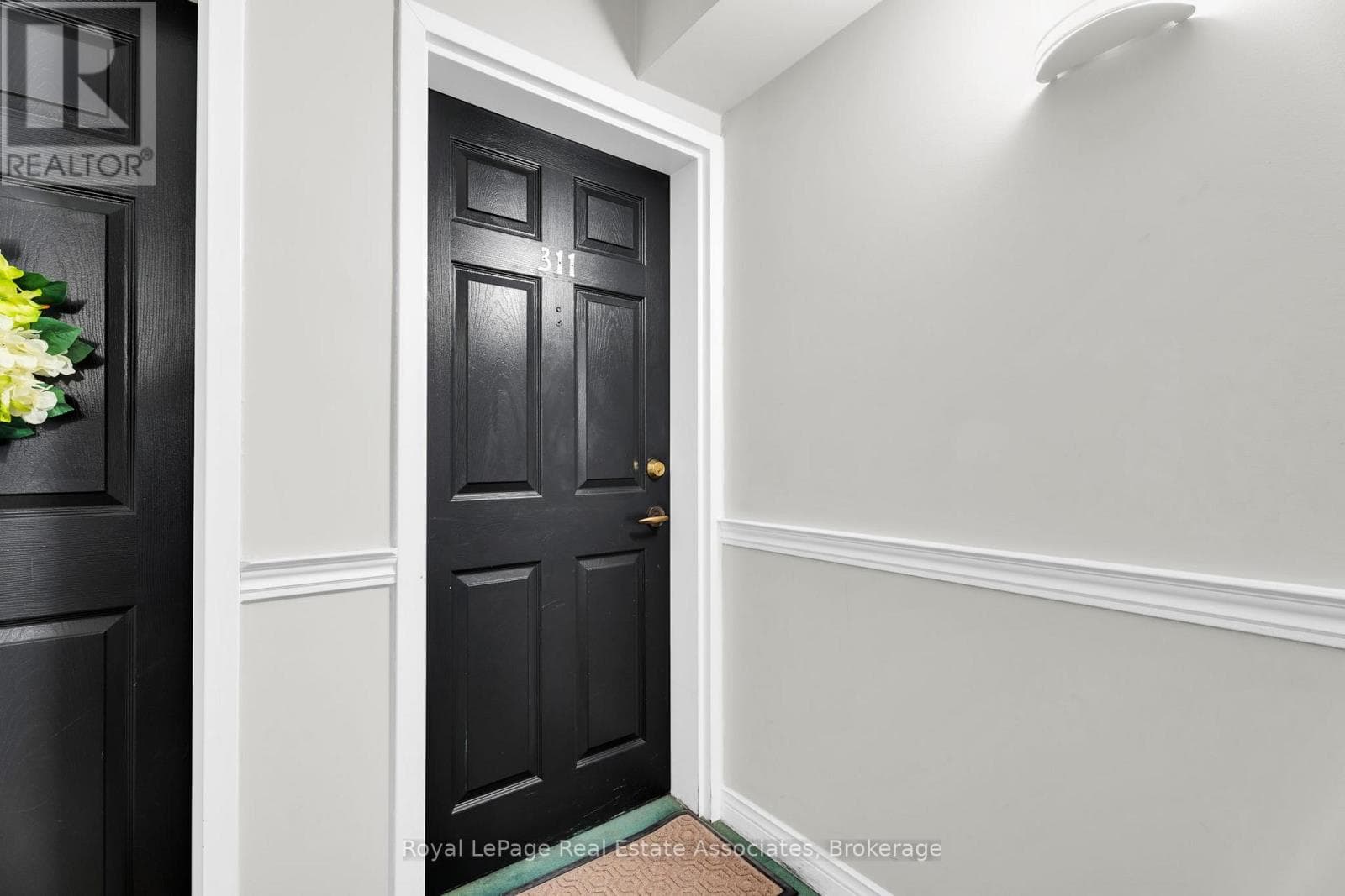 Photo of 311 - 4003 KILMER DRIVE