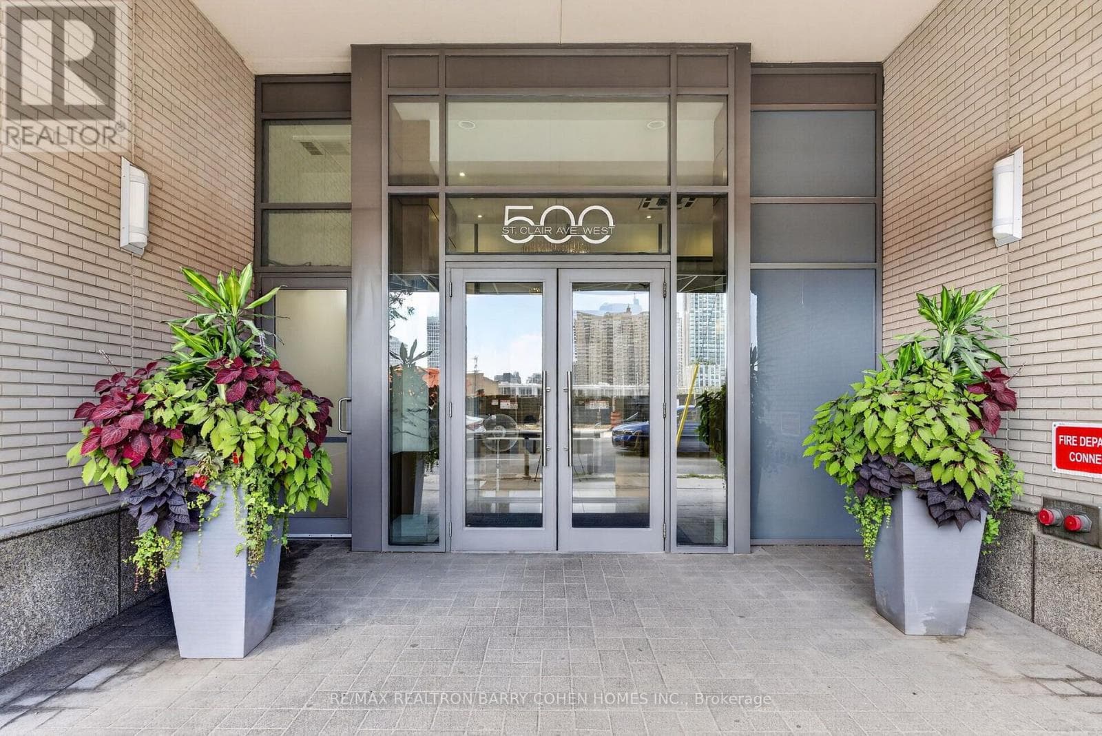 Photo of 1404 - 500 ST CLAIR AVENUE W