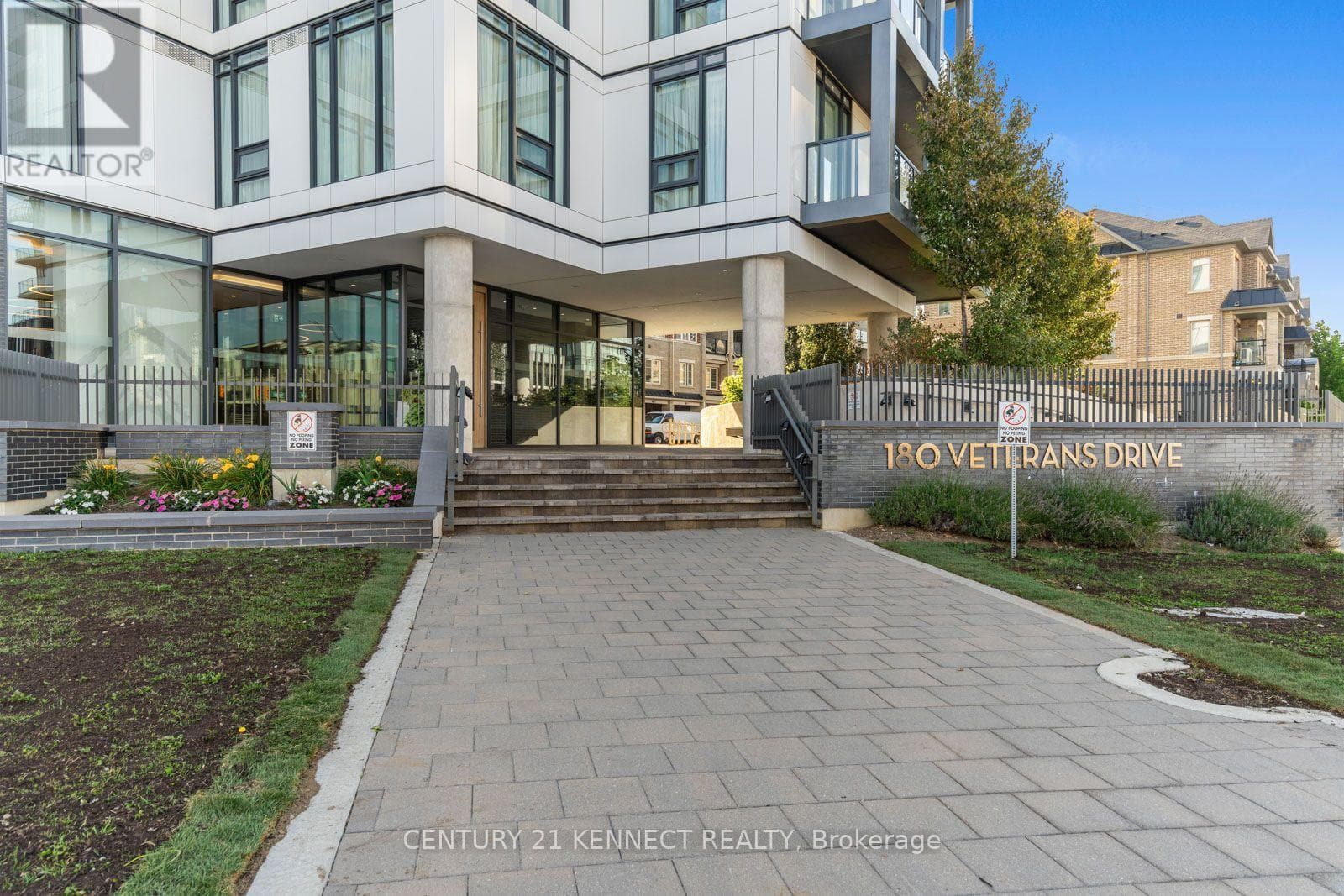 Photo of 101 - 180 VETERANS DRIVE