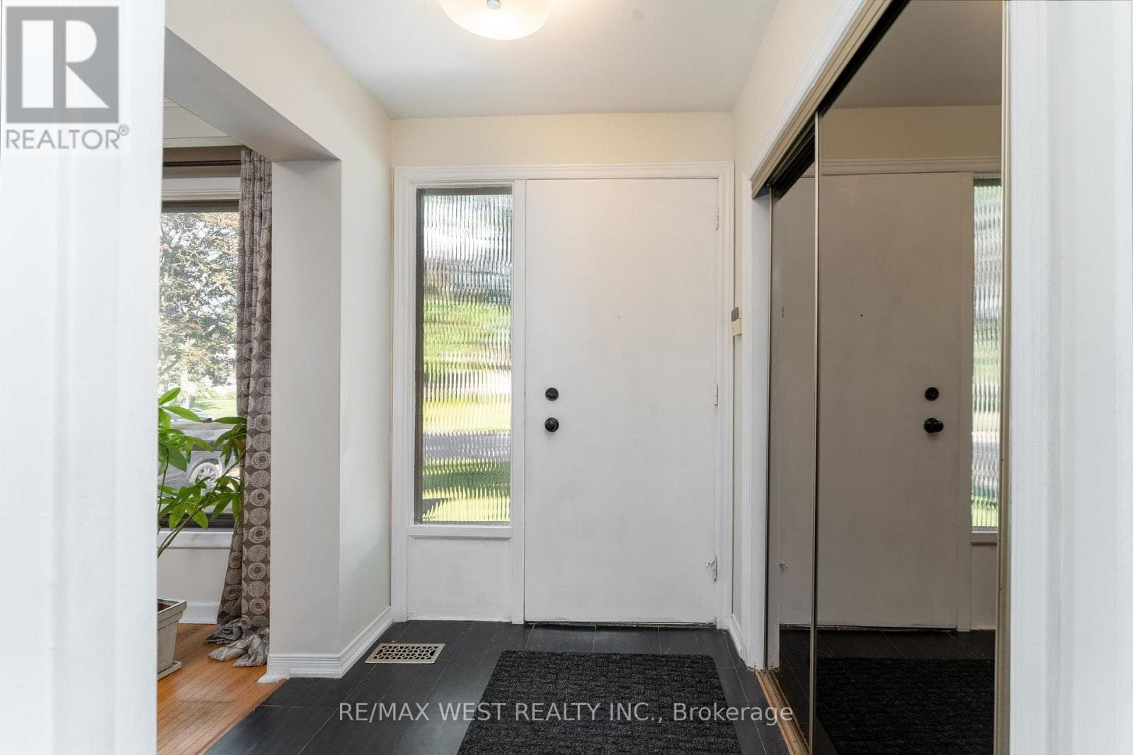 Photo of 274 MAXWELL STREET