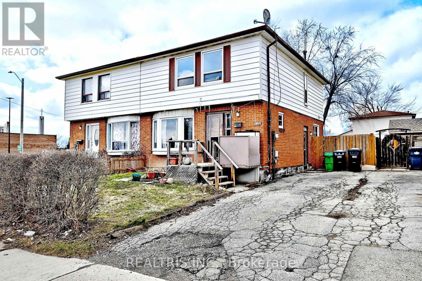 Photo of 116 SUTHERLAND AVENUE