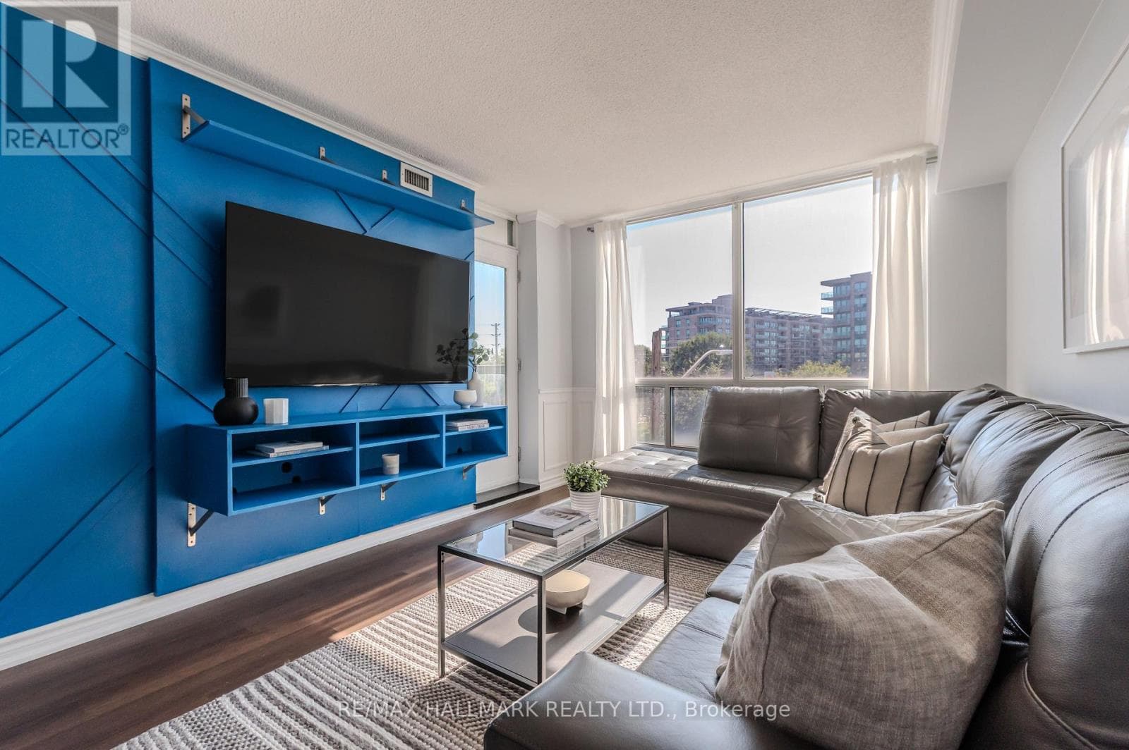 Photo of 308 - 906 SHEPPARD AVENUE W
