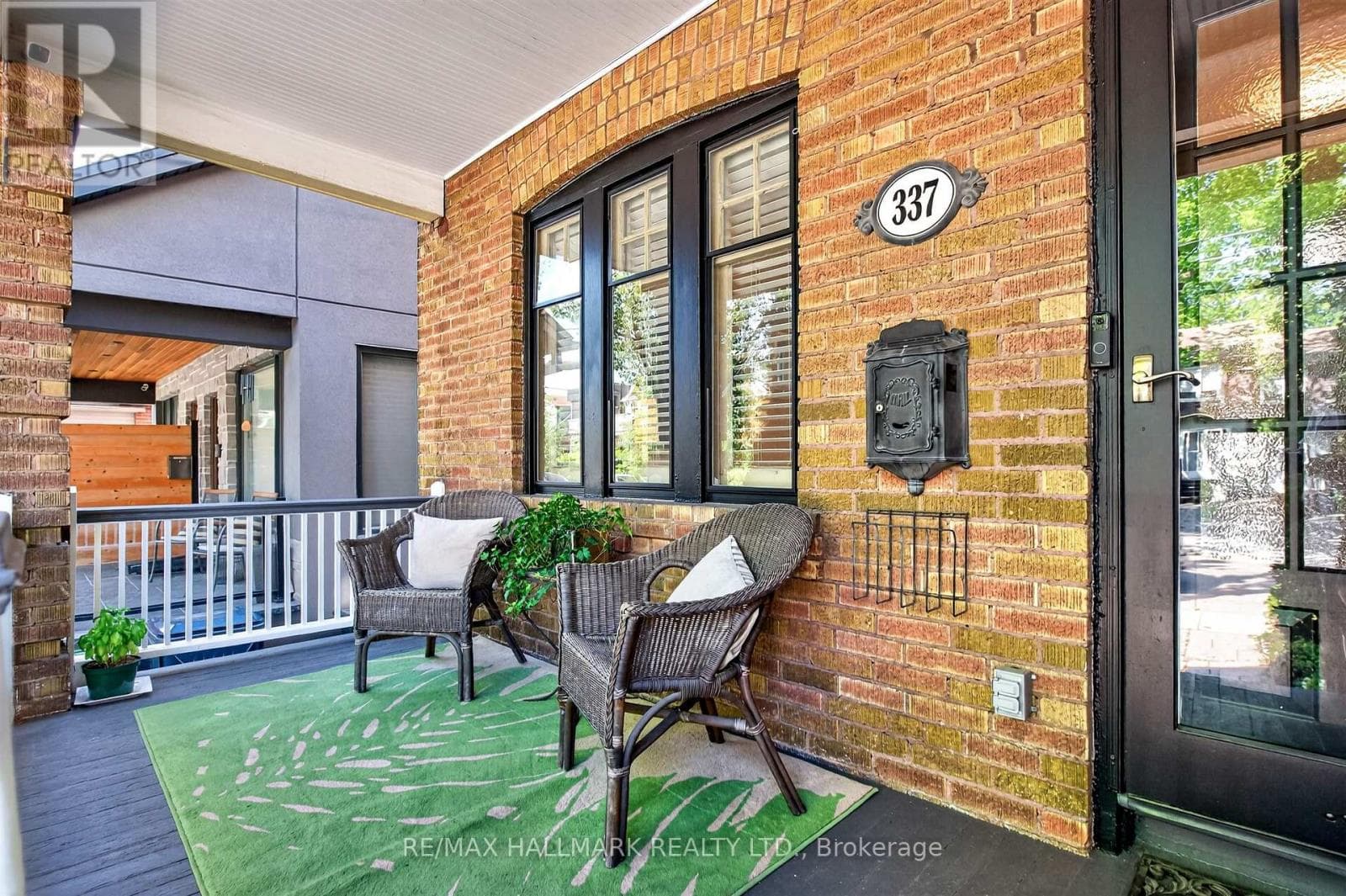 Photo of 337 BALLIOL STREET