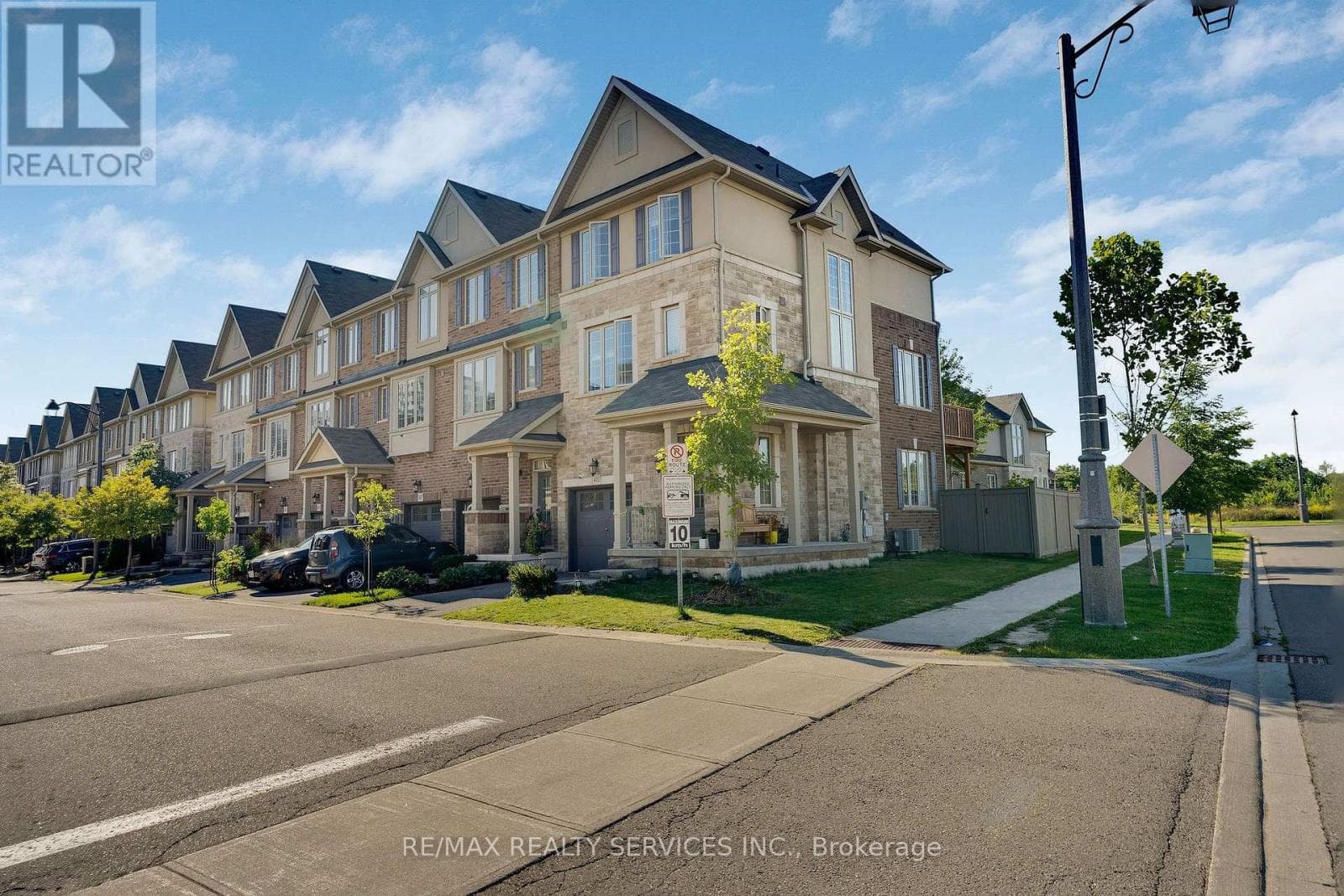 Photo of 411 HARDWICK COMMON