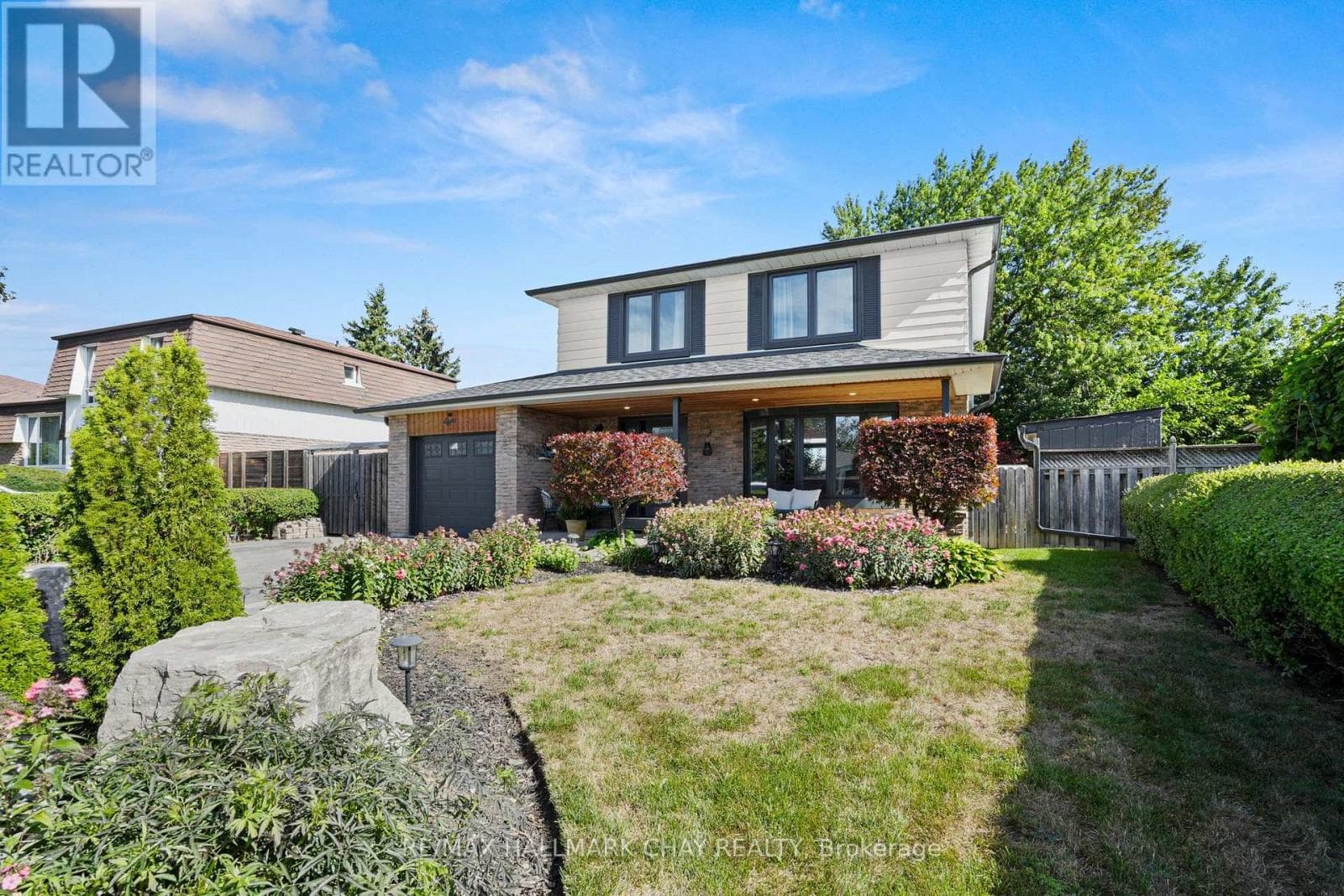 Photo of 8 GRASSINGTON CRESCENT