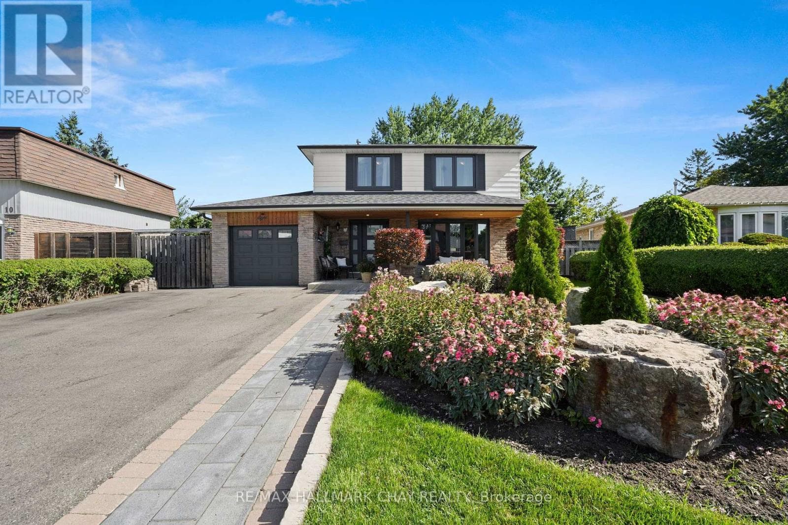 Photo of 8 GRASSINGTON CRESCENT