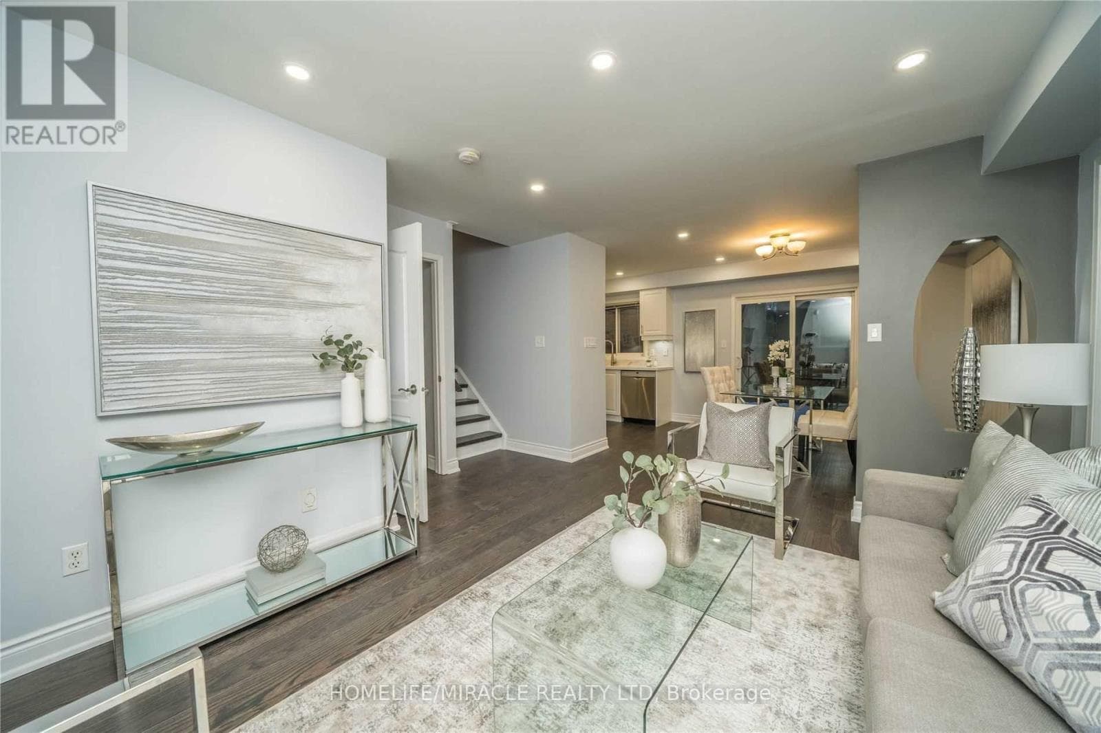 Photo of 40 TRUMPET VALLEY BOULEVARD