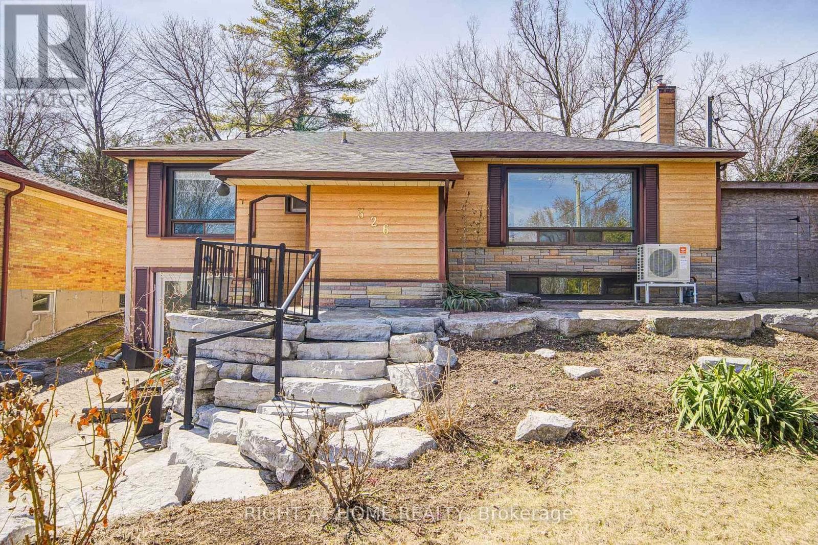 Photo of 326 JAYBELL GROVE