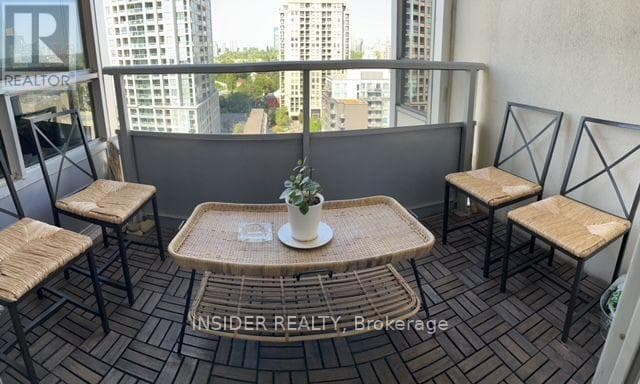 Photo of 1612 - 2 REAN DRIVE