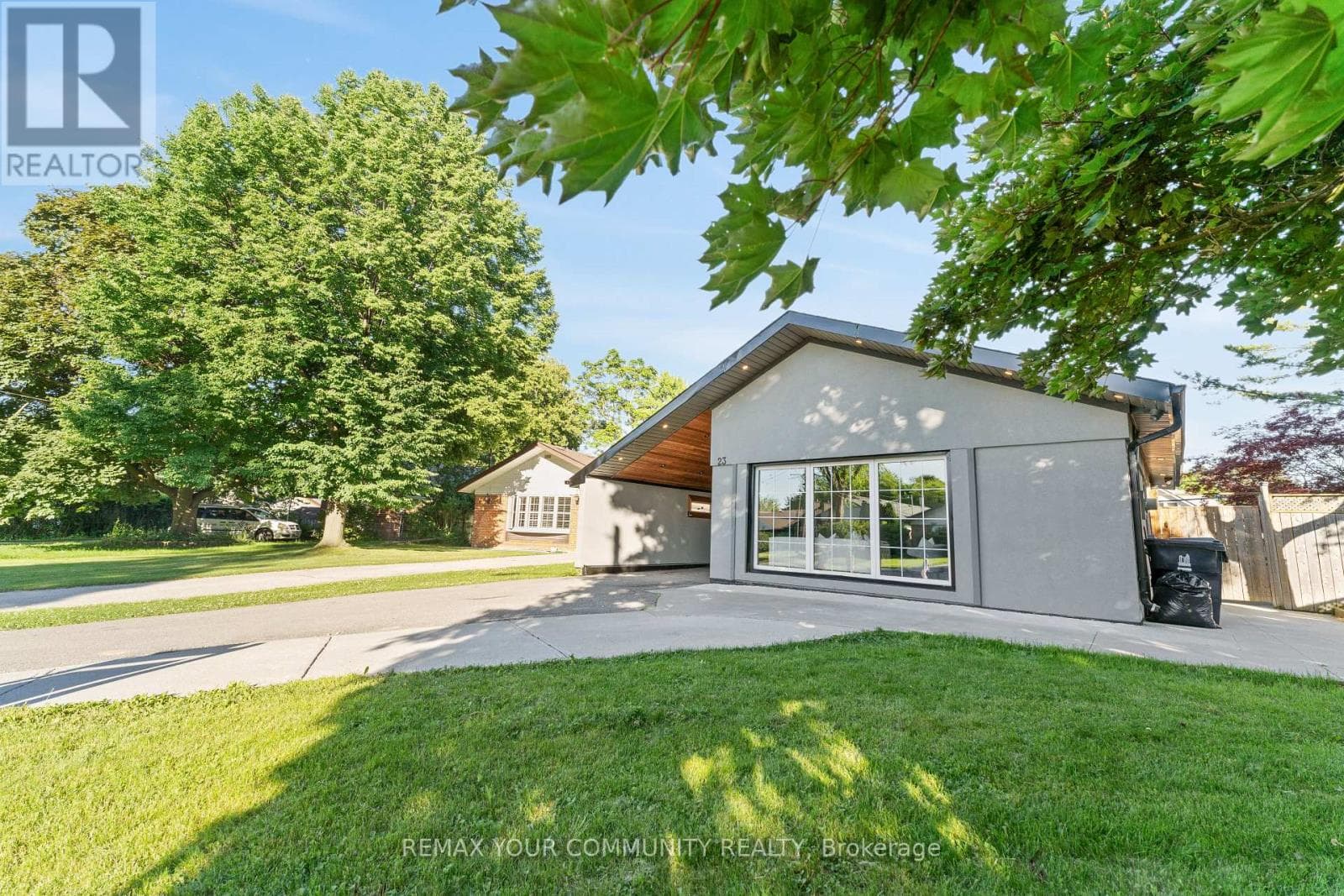 Photo of 23 PENETANG CRESCENT