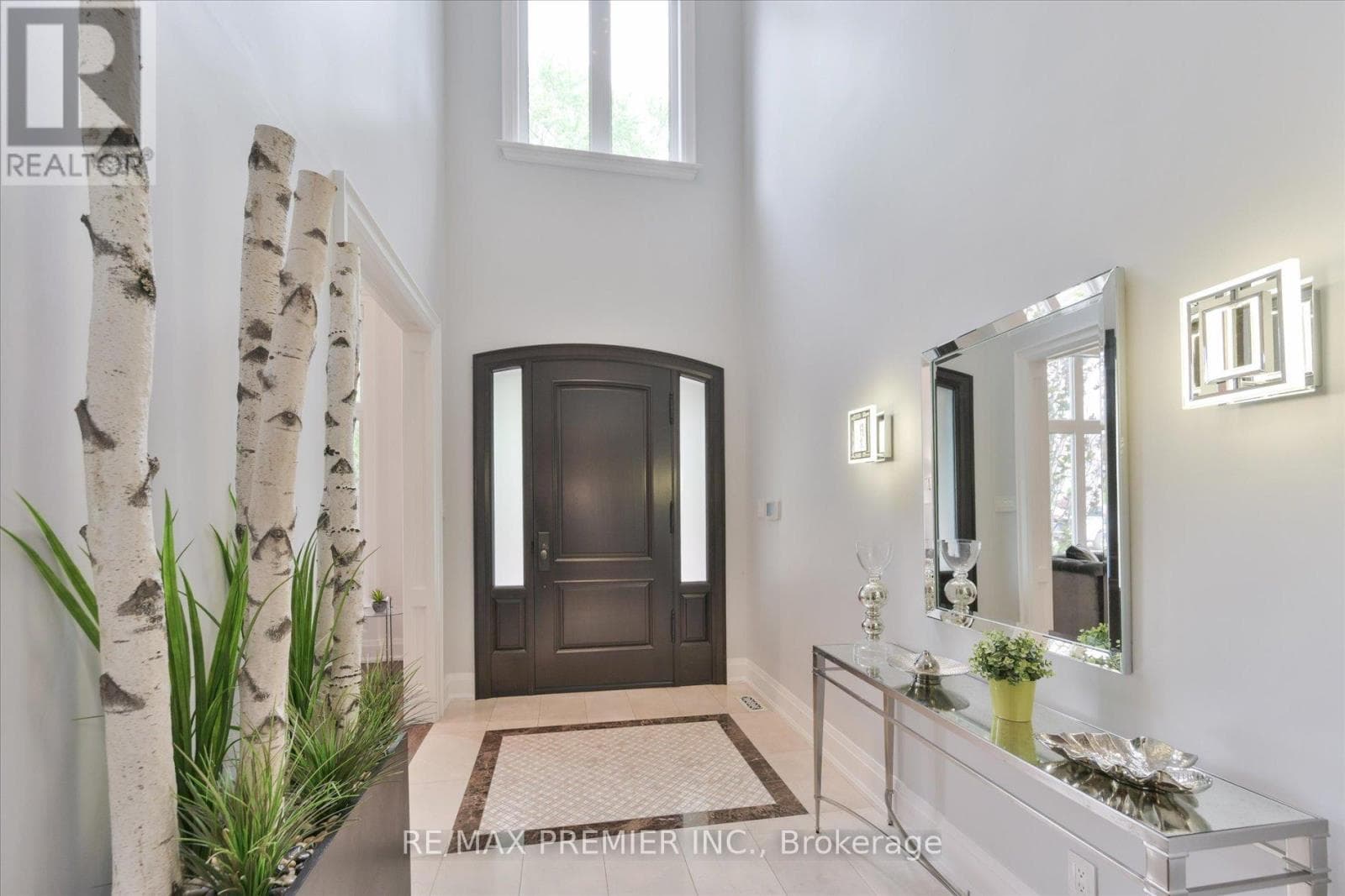 Photo of 3 COWLEY AVENUE
