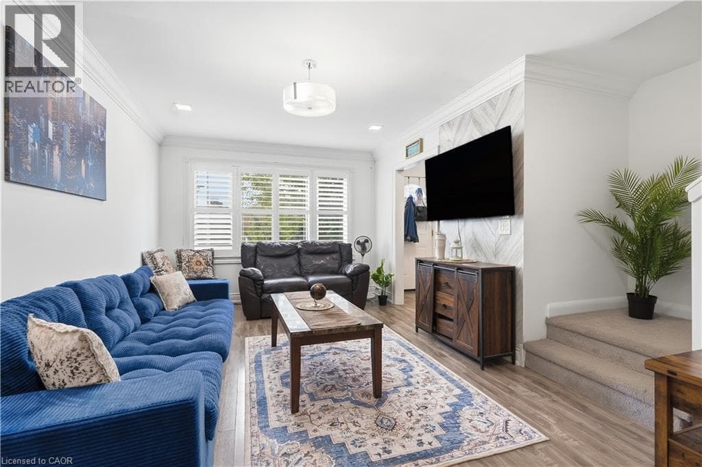 Photo of 799 DRURY Lane