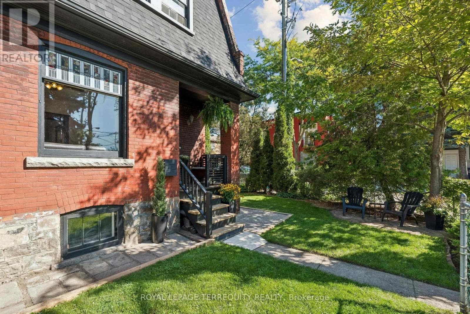Photo of 2 WRIGHT AVENUE