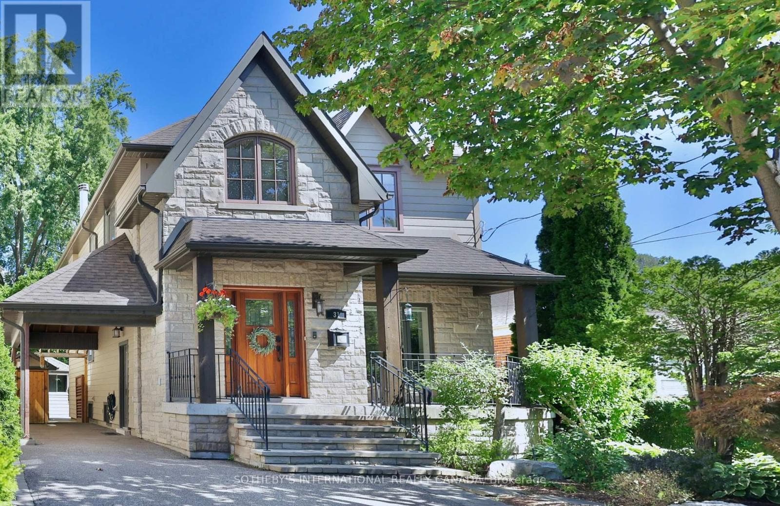 Photo of 31 MAPLE AVENUE N