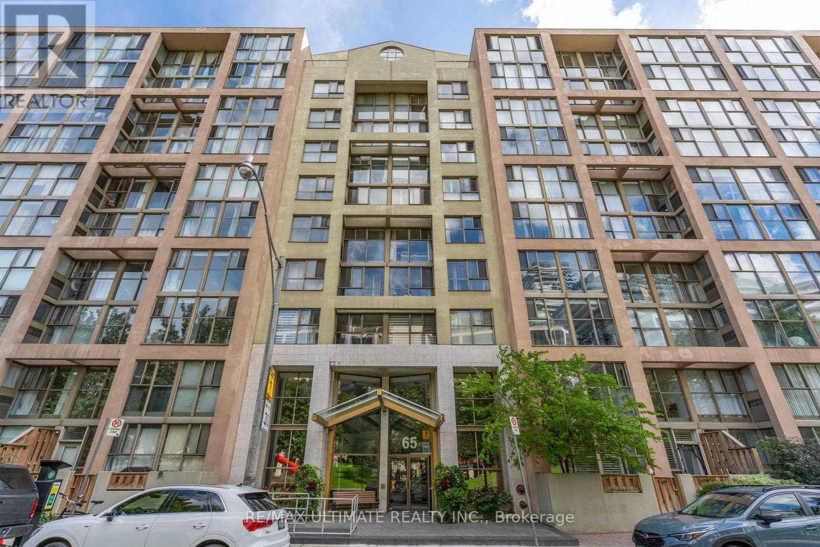Photo of 513 - 65 SCADDING AVENUE