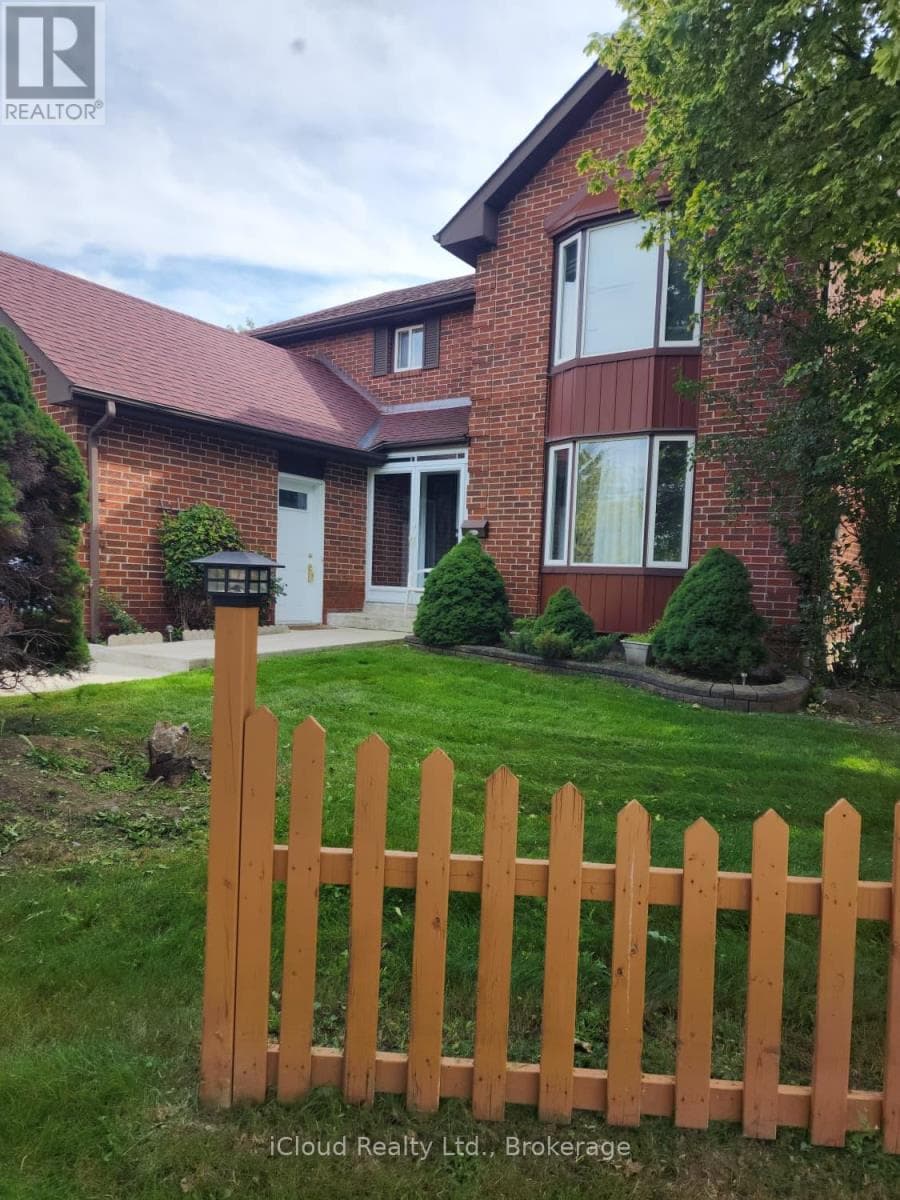 Photo of 60 TORRANCE WOODS
