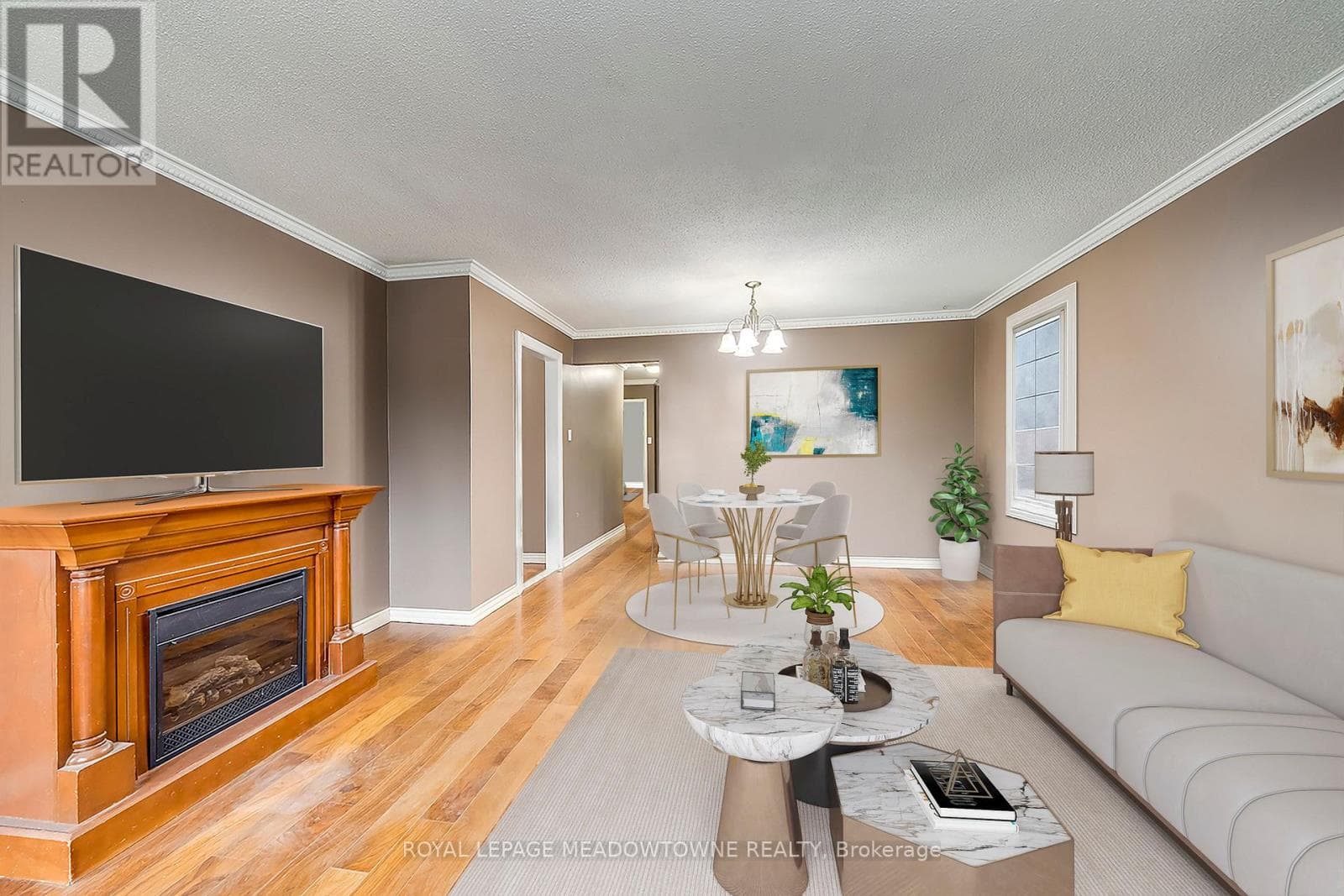 Photo of 8 MIDHURST DRIVE