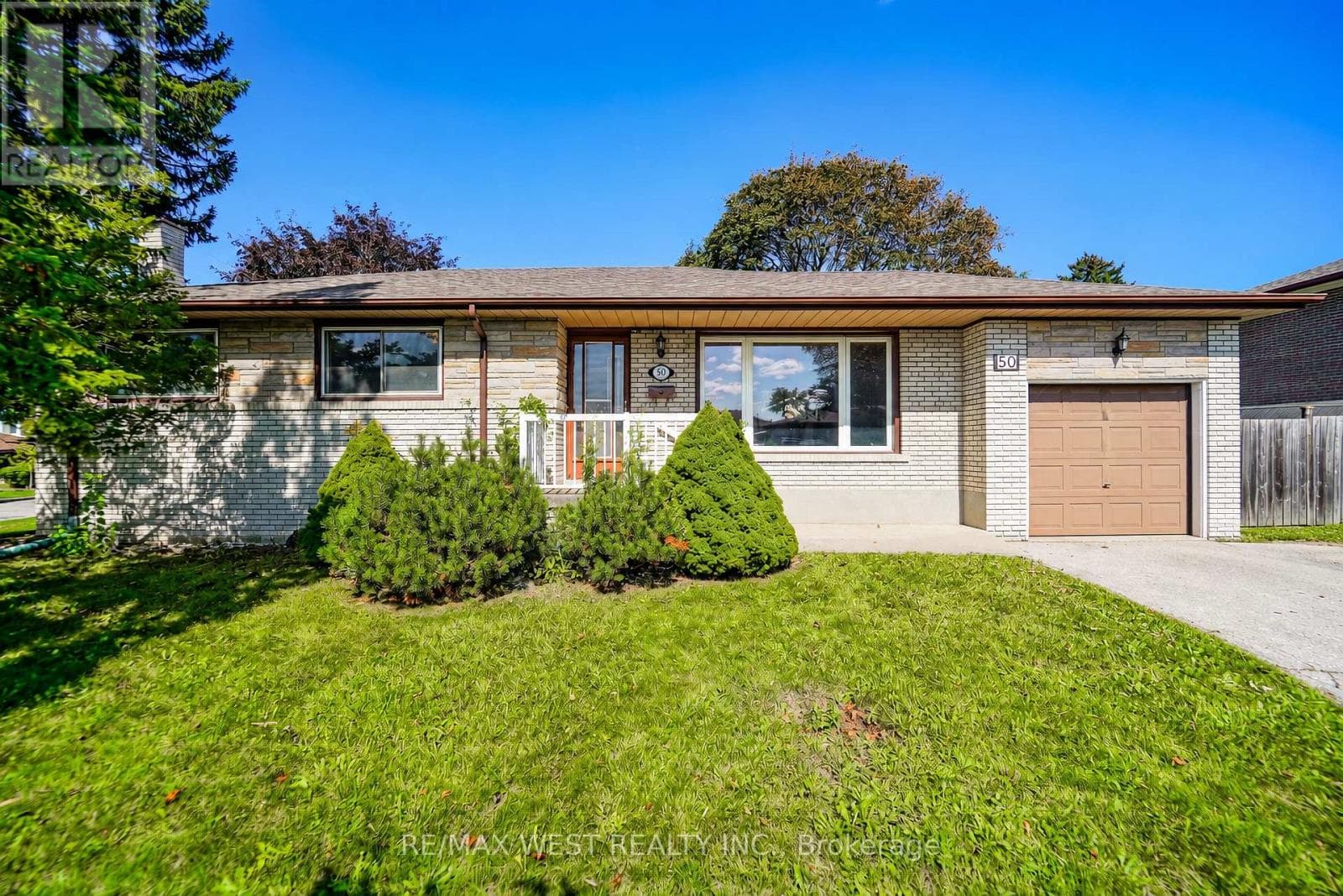 Photo of 50 ROSKELL CRESCENT