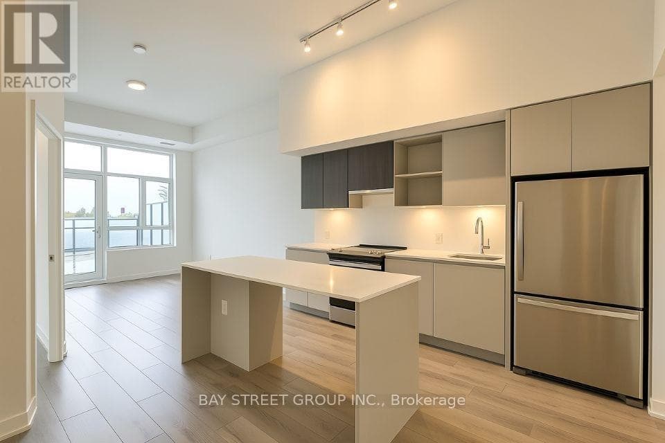 Photo of 130 - 395 DUNDAS STREET W