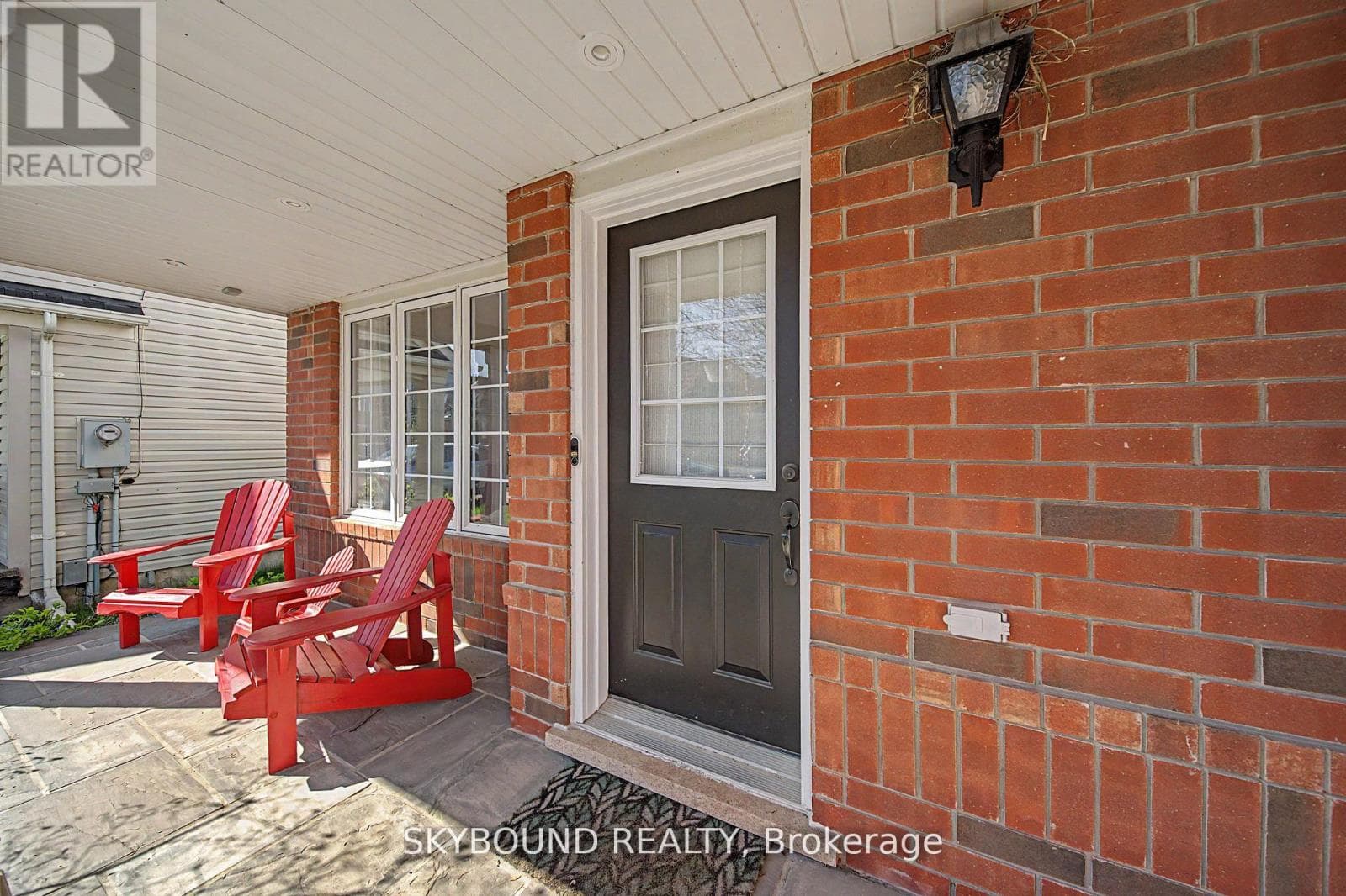 Photo of 970 DONNELLY STREET