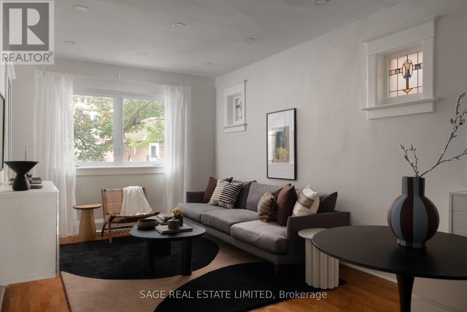 Photo of 74 BARRINGTON AVENUE