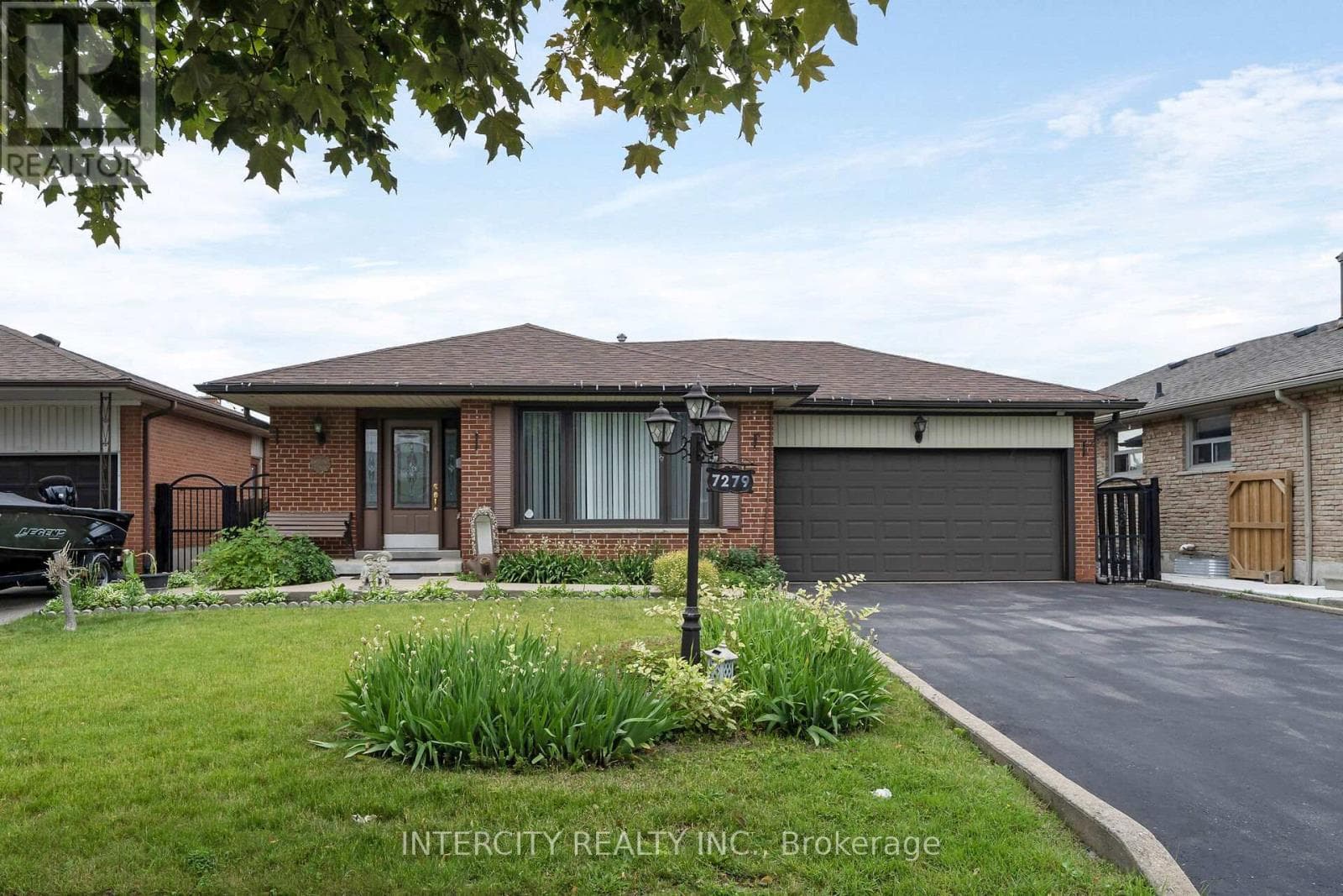 Photo of 7279 VERNOR DRIVE