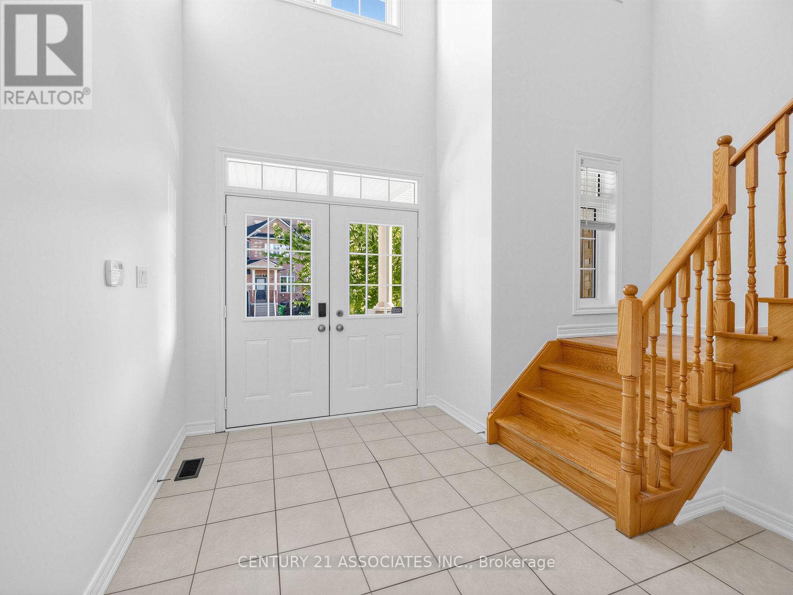 Photo of 28 YELLOW SORREL ROAD