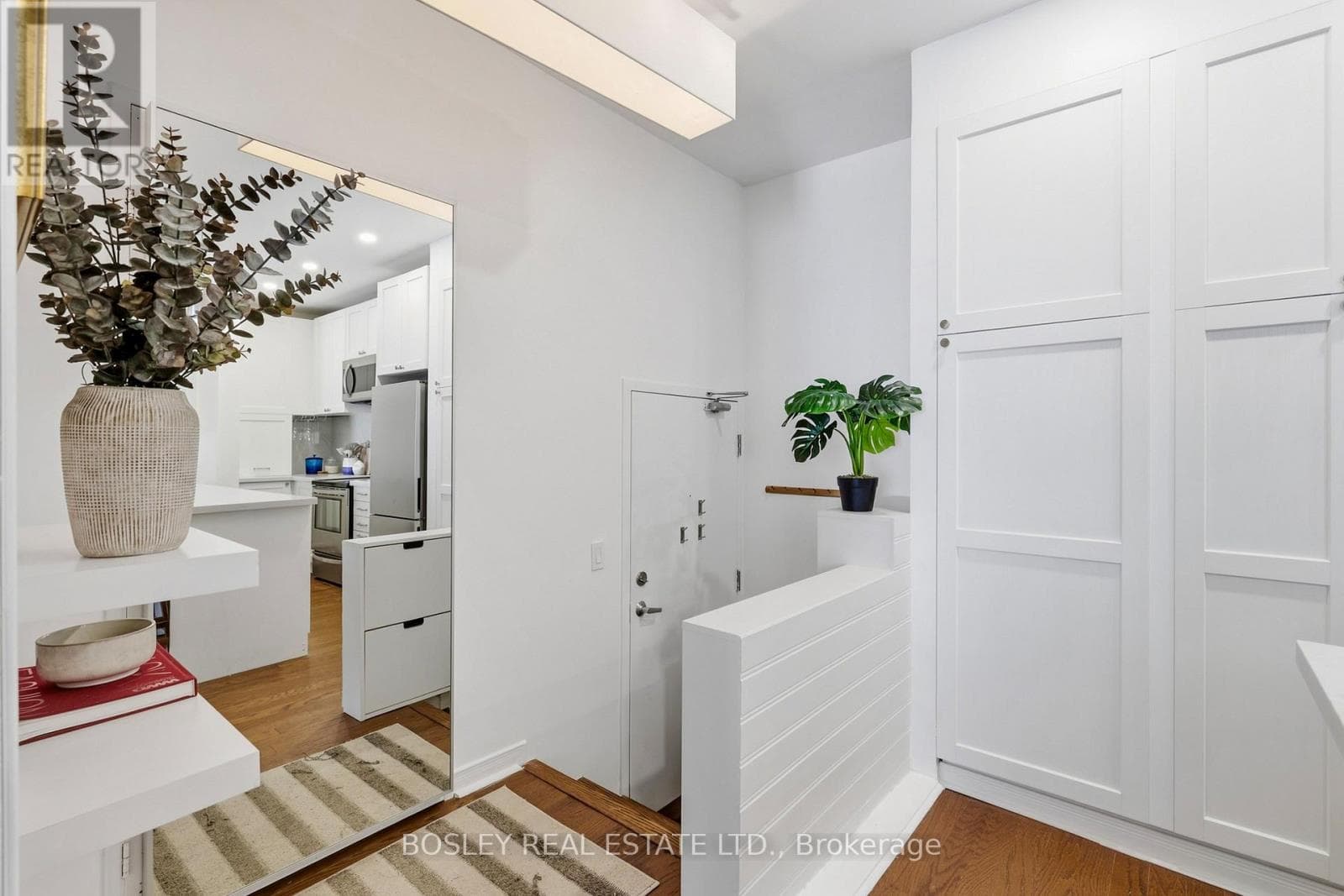 Photo of 105 - 801 KING STREET W