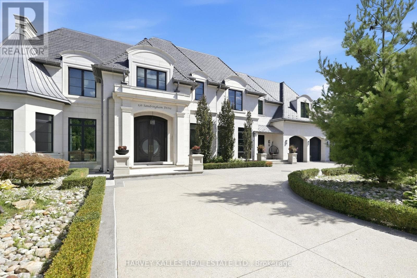 Photo of 126 SANDRINGHAM DRIVE