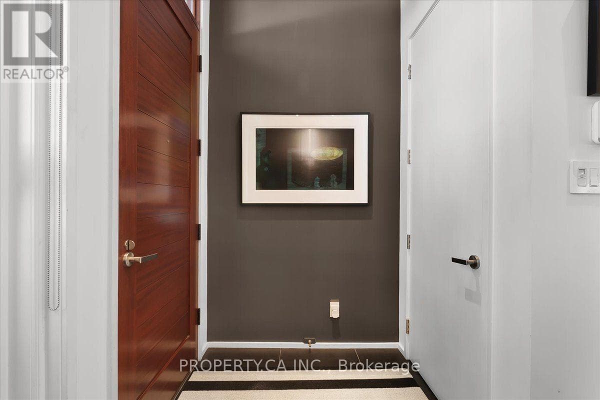 Photo of 244 MANNING AVENUE