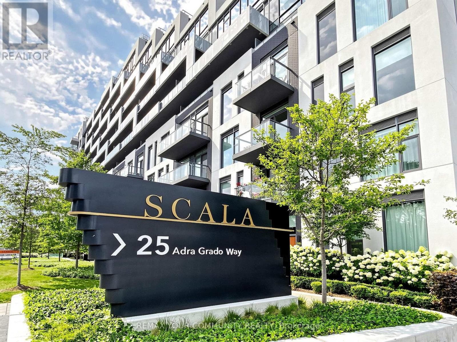 Photo of 963 - 25 ADRA GRADO WAY