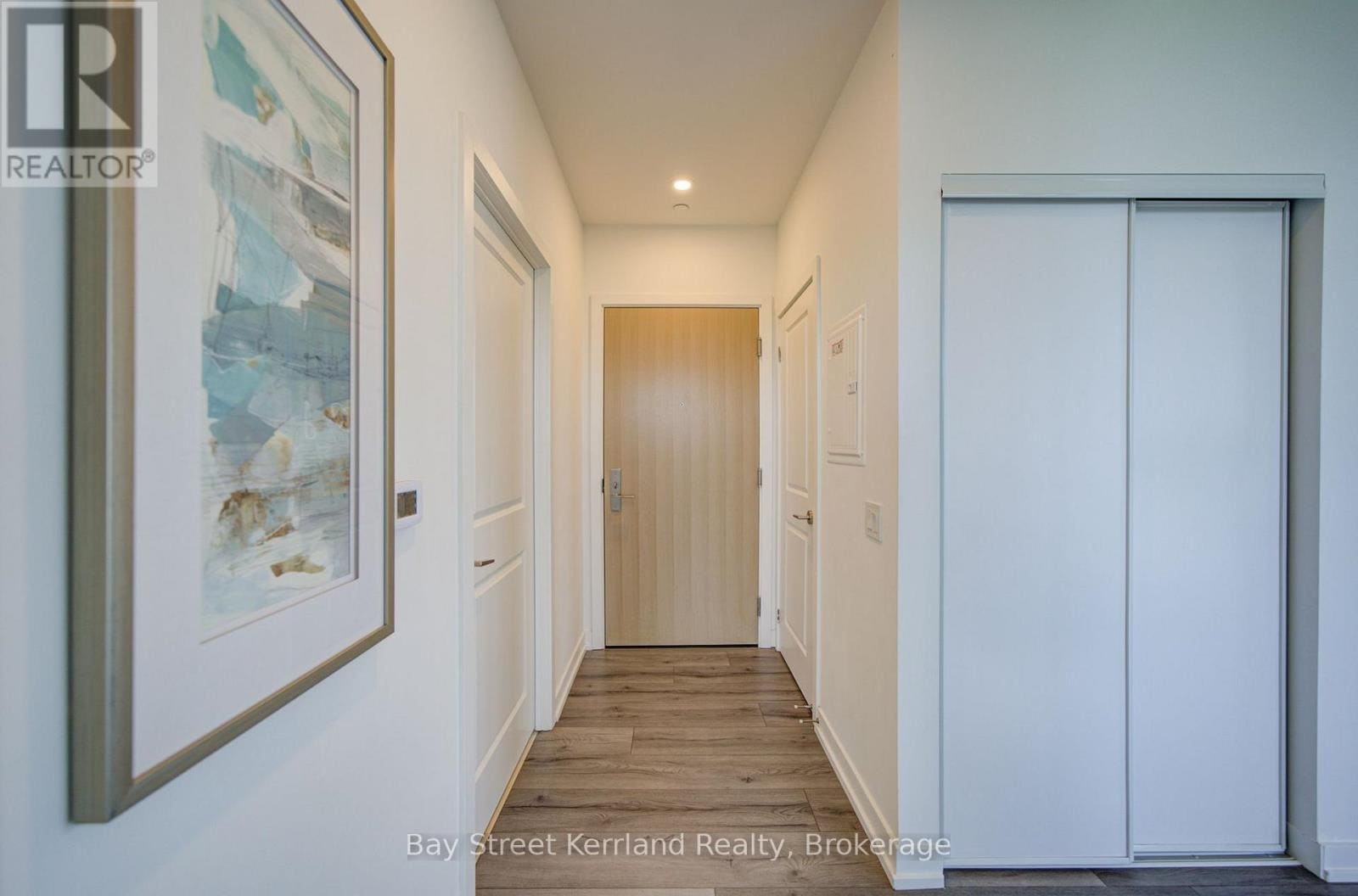 395 Bloor St E #2808
