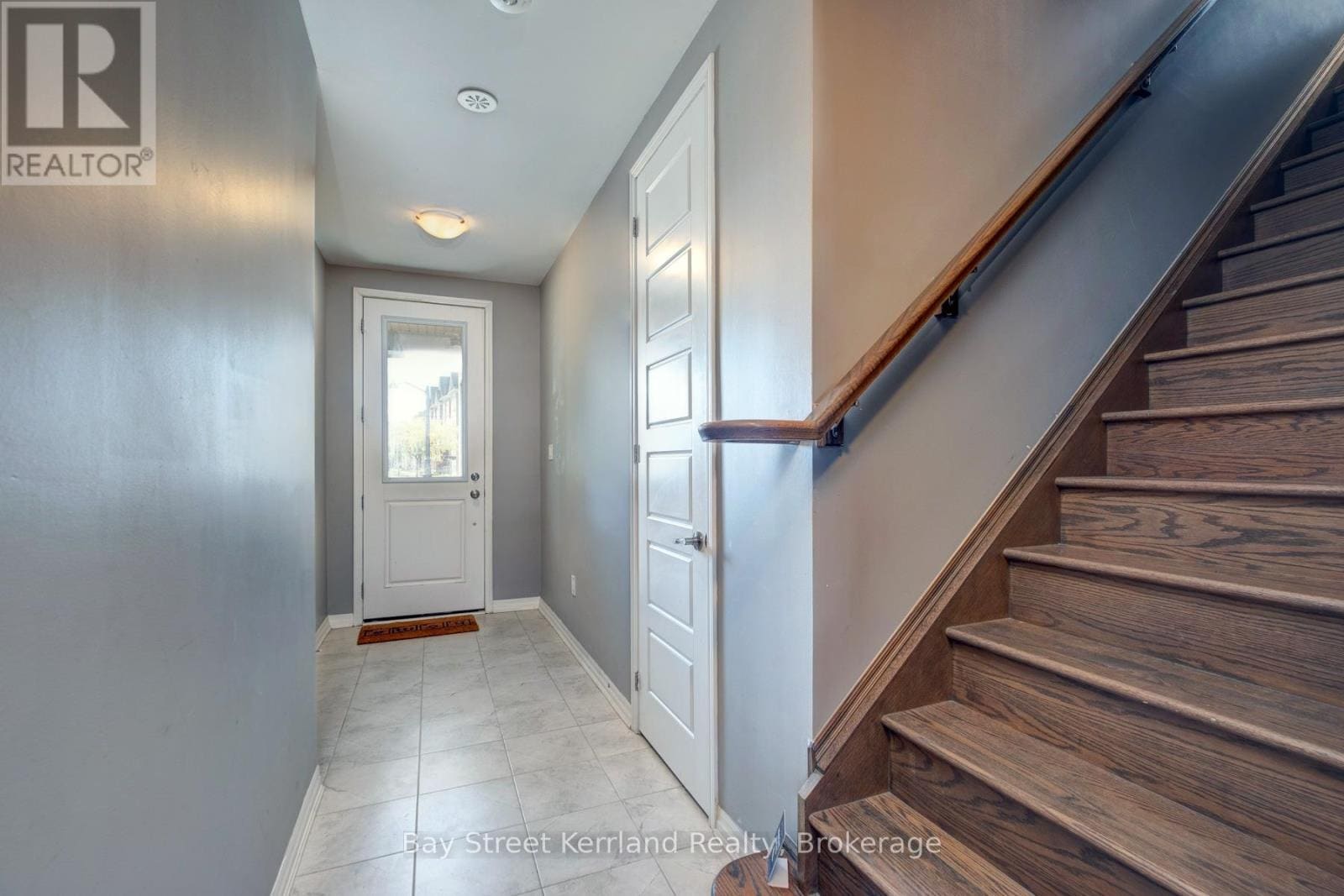 3083 George Savage Ave