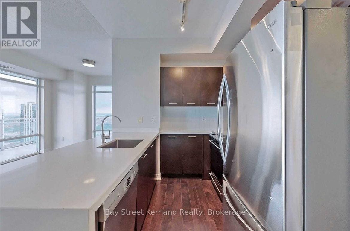 360 Square One Dr #2108