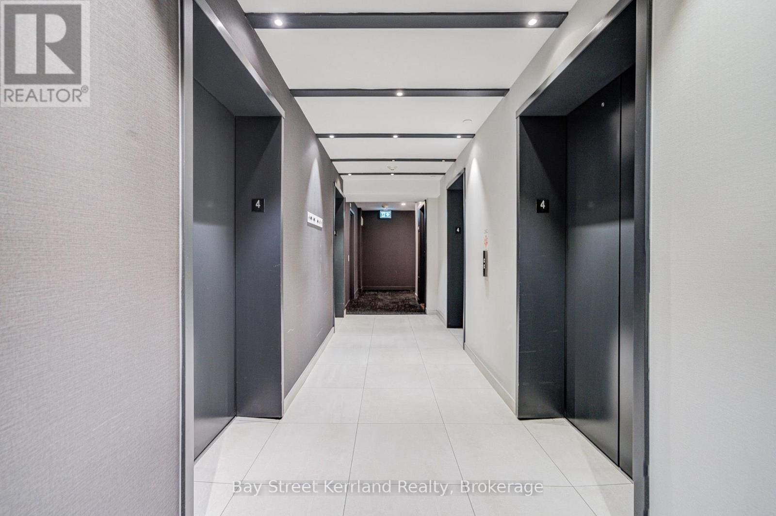 4065 Confederation Parkway #402