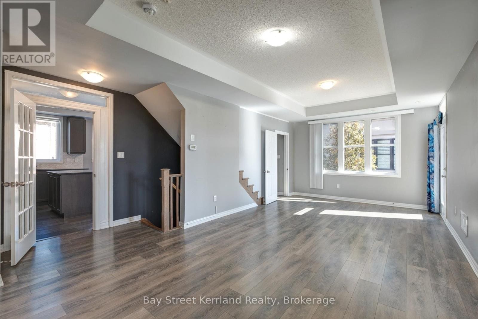 3083 George Savage Ave