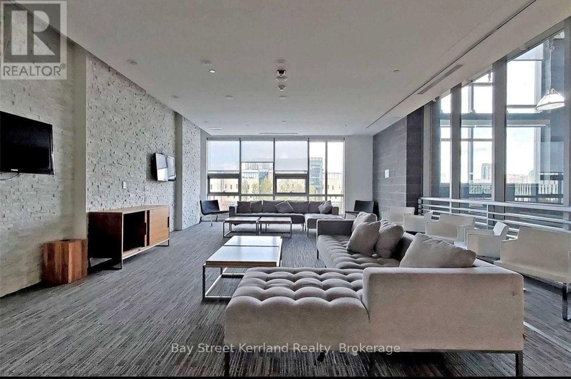 360 Square One Dr #2108